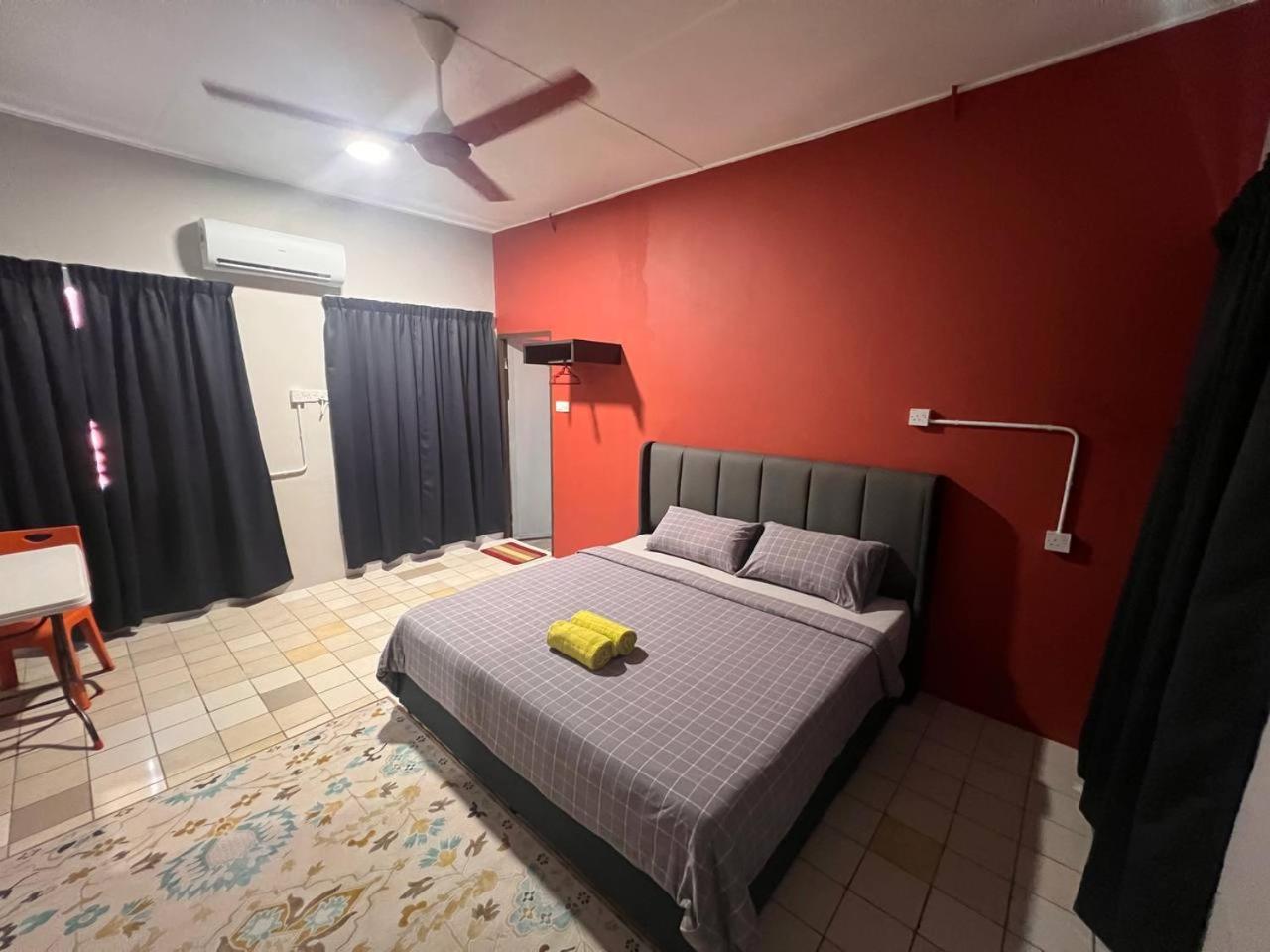 Hotel Putra Sentosa Retreat Camp, Sematan Zimmer foto